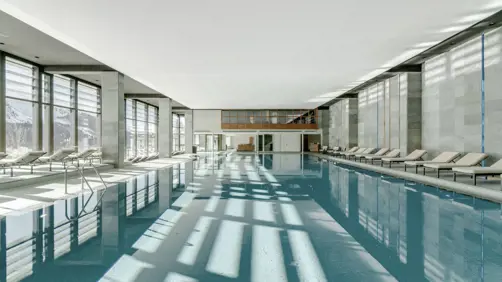 Swiss Deluxe Hotels Stories Winter 2020 The Call Of The Mountains 08 Kh Spa Indoor Pool Winter 2019 (2) Bearb Ecirgb