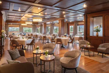 Swiss Deluxe Hotels Guarda Golf Restaurant FIVE 02