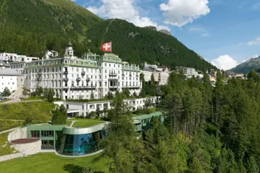 Swiss Deluxe Hotels Medium Exterior (1)