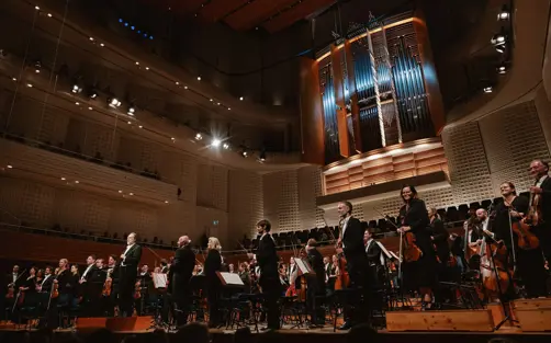 Swiss Deluxe Hotels Summer Magazine 2024 Celebrate Classical Music 220813 LFO 2 LFO Chailly C Priskaketterer Lucerne Festival 14 Approved Eci RGB T113