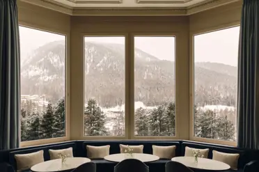 Swiss Deluxe Hotels Grand Hotel Kronenhof Lobby Lounge 1