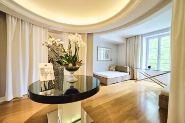 Grand Hotel Du Lac Wellness Spa Spa Valmont 4