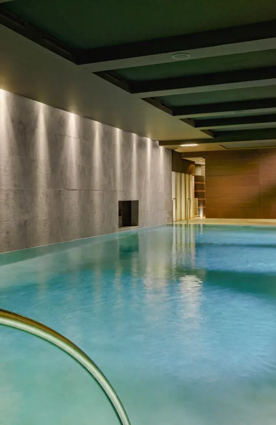 Guarda Golf Hotel Residences Crans Montana Swimming Pool