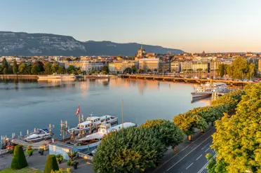 Swiss Deluxe Hotels Beau Rivage Hotel Geneva View Old Town