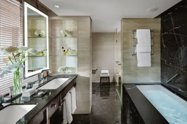 Mandarin Oriental Geneva Hotel Geneva 430 River View Corner Suite Bathroom