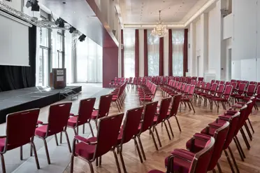 Grand Resort Bad Ragaz Hotel GRBR Bernard Simon Saal Gestuhlt