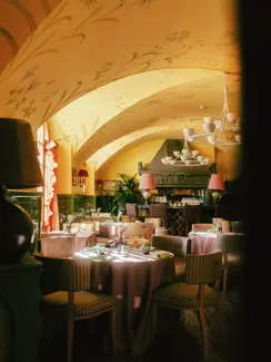 Swiss Deluxe Hotels Magazine Winter 2024 25 Amaru