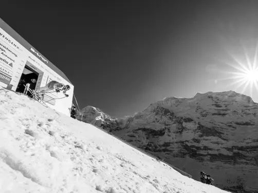 Swiss Deluxe Hotels Summer Magazine 2024 Swiss Top Events NY SH4713 LAUBERHORNRENNEN D271404 Sw