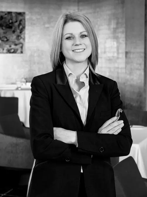 Swiss Deluxe Hotels Stories Winter 2022 Professional Cool 01 Lisa Bader 2 1 Sw Ecirgb T110