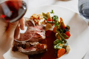 Swiss Deluxe Hotels Medium Gourmet Restaurant Kronenstübli 1