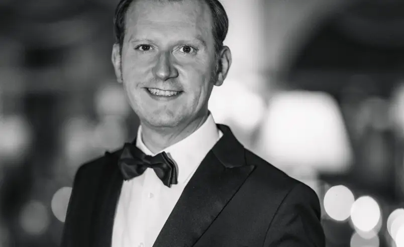 Swiss Deluxe Hotels Stories Winter 2021 Mario Guzzetti Chef De Bar 01 2L0A8673 Ecirgb