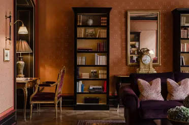Swiss Deluxe Hotels Gran Hotel Les Trois Rois 11 Library72 (1)