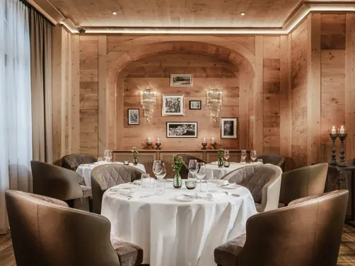 Swiss Deluxe Hotels Stories Winter 2021 Epic Mont Cervin 02 Restaurant 019 2 Ecirgb