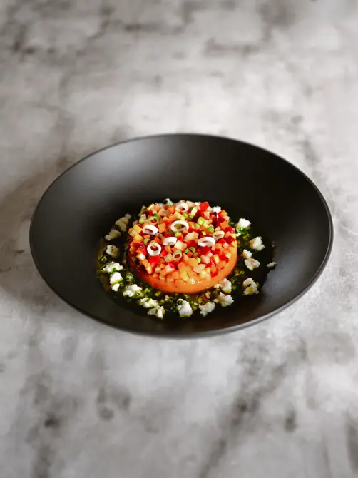 Swiss Deluxe Hotels Stories Summer 2022 Tasty Terroir 01 Karotten Claudios Urgemüse Ecirgb
