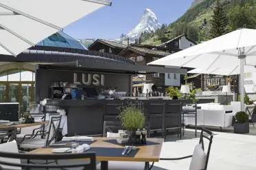 Grand Hotel Zermatterhof Zermattbrasserie Terrasse