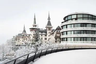 Swiss Deluxe Hotels The Dolder Grand Aussenansicht Schnee (2)
