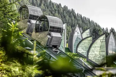 Swiss Deluxe Hotels 02 Mountain Railway Summer Tschuggen Grand Hotel