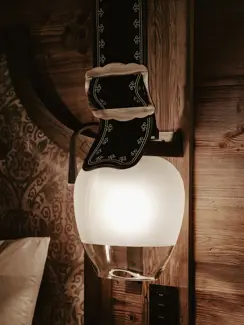 Swiss Deluxe Hotels Stories Summer 2021 Embedded Among Five Mountains 03 Thealpinagstaad Rooms&Suites 0044 Ecirgb