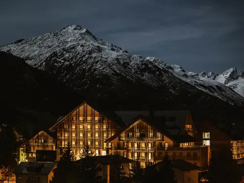 INTRO CAM The Chedi Andermatt Winterhorn ASA Martin Wabel