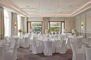 Mandarin Oriental Palace Lucerne MOLZN Z BALLROOM GALA FINAL 01