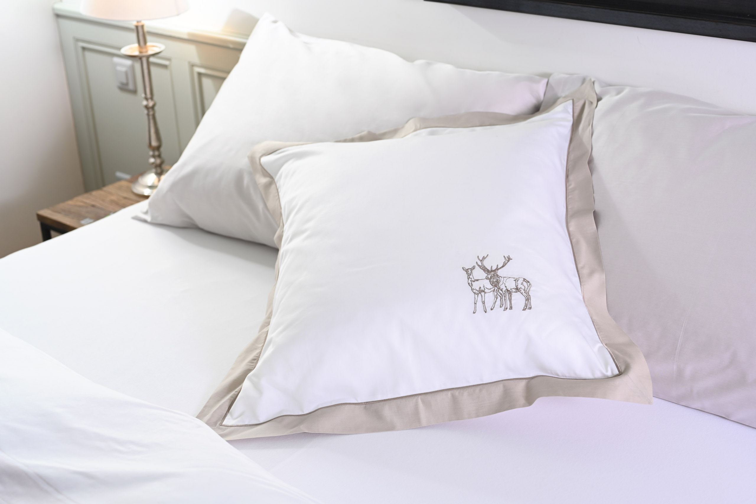 Swiss Deluxe Hotels Schwob AG Bettwäsche