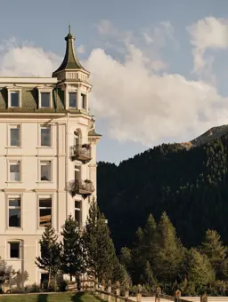 Swiss Deluxe Hotels Grand Hotel Kronenhof Exterior 1