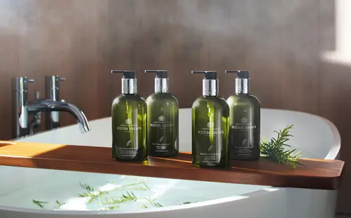 New CROPPED Asset6b HOTEL REVIVING ROSEMARY 4 BOTTLES 300ML RGB