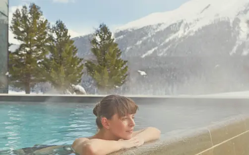 Badrutts Palace Hotel Wellness Spa 02 Wellness Pool Outdoor Winter