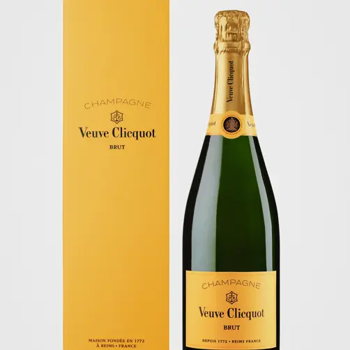 Swiss Deluxe Hotels Stories Winter 2023 2024 Come As You Are VCP 2023 YELLOWLABELBRUTNONVINTAGEBOX PACKSHOT WITHBOTTLE FACE (1)