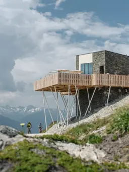 The Chedi Andermatt Hotel TCA The Japanese By The Chedi Andermatt 04