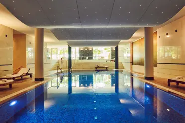 Lausanne Palace Piscine 4
