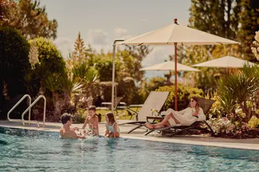 Fairmont Le Montreux Palace Hotel Outdoor Pool In Summer