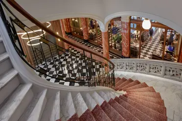 Mandarin Oriental Palace Lucerne MOLZN MOZEN STAIRS FINAL 02
