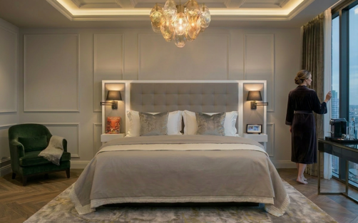 Elite Hotel Room