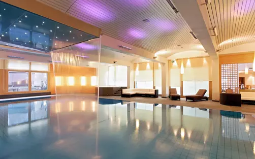Grand Hotel Zermatterhof Zermattspa Pool