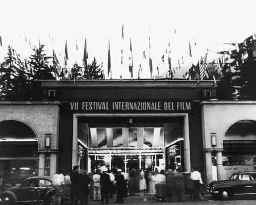 Swiss Deluxe Hotels Stories Winter 2021 A Festival For The Stars Of Today And Tomorrow 04 1953 © Locarno Film Festival Sw T120