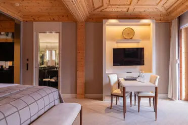 Swiss Deluxe Hotels Kulm Hotel Medium Junior Suite Lake Side South 2