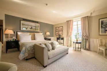 Grand Hotel Du Lac Accommodation Junior Suite