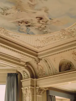 Swiss Deluxe Hotels Grand Hotel Kronenhof Lobby Lounge 3