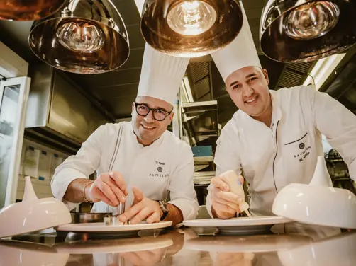 Swiss Deluxe Hotels Stories Winter 2022 Between Pots And Pans 02 Laurent Eperon & Maximilian Müller