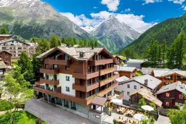 Swiss Deluxe Hotels La Carpa Summer South View