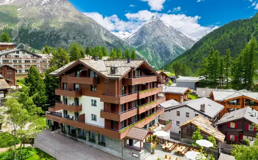 Swiss Deluxe Hotels La Carpa Summer South View