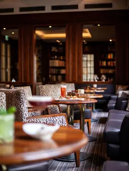 Bellevue Palace Bern Dining Bellevue Bar