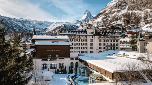 Swiss Deluxe Hotels H Magazine Winter 2025 26 MCP Property Exterior Winter 2 (1)
