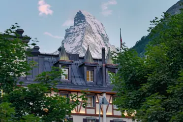 Mont Cervin Palace Zermatt Mont Cervin Palace With Matterhorn In The Background 2