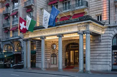 Lausanne Palace Hotel Entrance