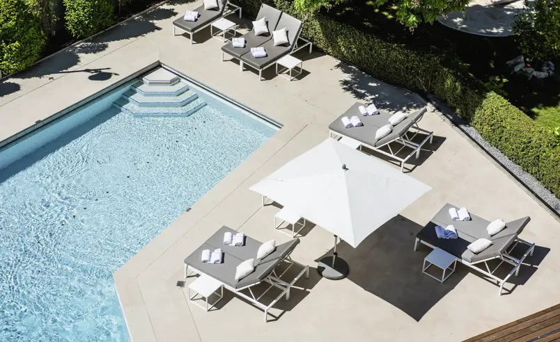Swiss Deluxe Hotels Stories Summer 2020 A Weekend At A Luxury Hotel 02 Ghdl 59 GHDL Juni 2016 160 Adrian Ehrbar Photography T120 Ecirgb