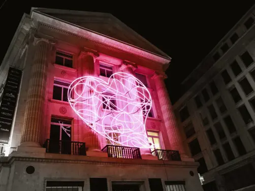 Swiss Deluxe Hotels Stories Winter 2020 Lausanne Mon Amour 01 ST0044600 Bearb T105 Ecirgb