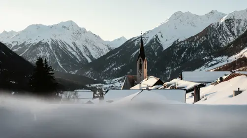 Swiss Deluxe Hotels H Magazine Winter 2025 26 Guarda 3 ┬® Thalia Wu╠Ênsche