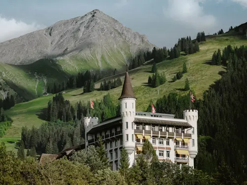 Swiss Deluxe Hotels Stories Summer 2023 The Gracious King Copyright Gstaad Palace Melanie Uhkötter Summer Hero 2 300Dpi